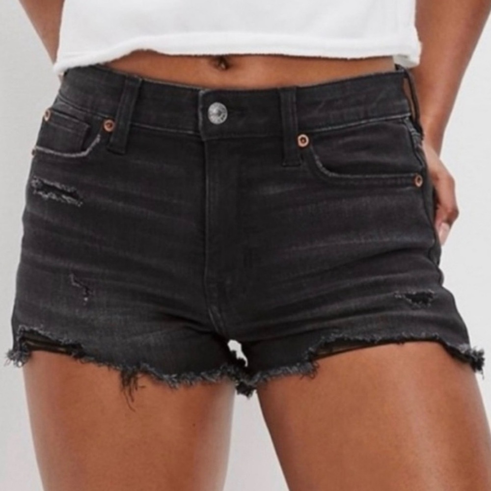 American Eagle Black Denim Distressed Cutoff Shorts Size 6 GUC Preppy Beach